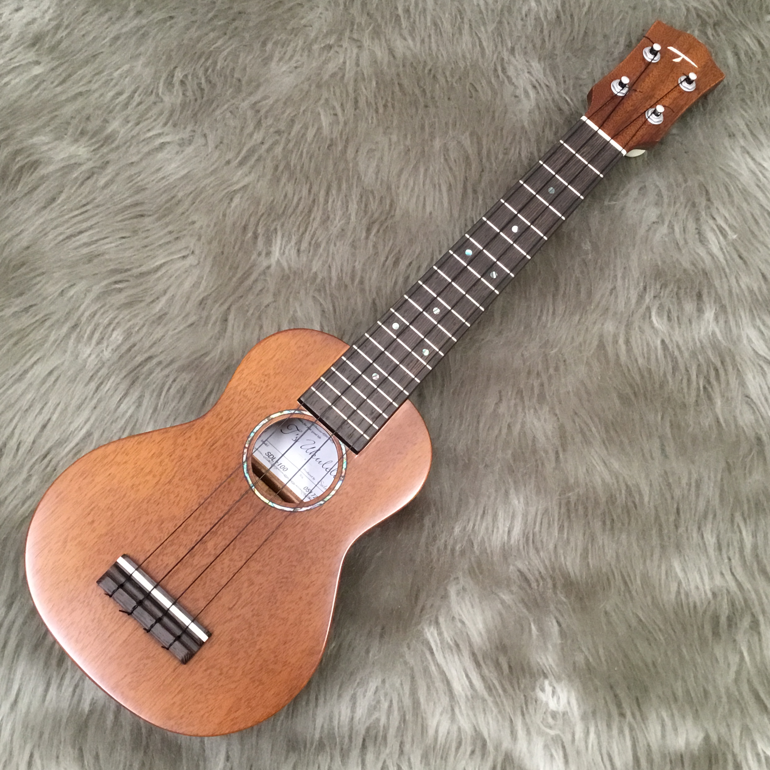 【希少】T's Ukulele ティーズ ウクレレ SD-100 高橋信治氏制作