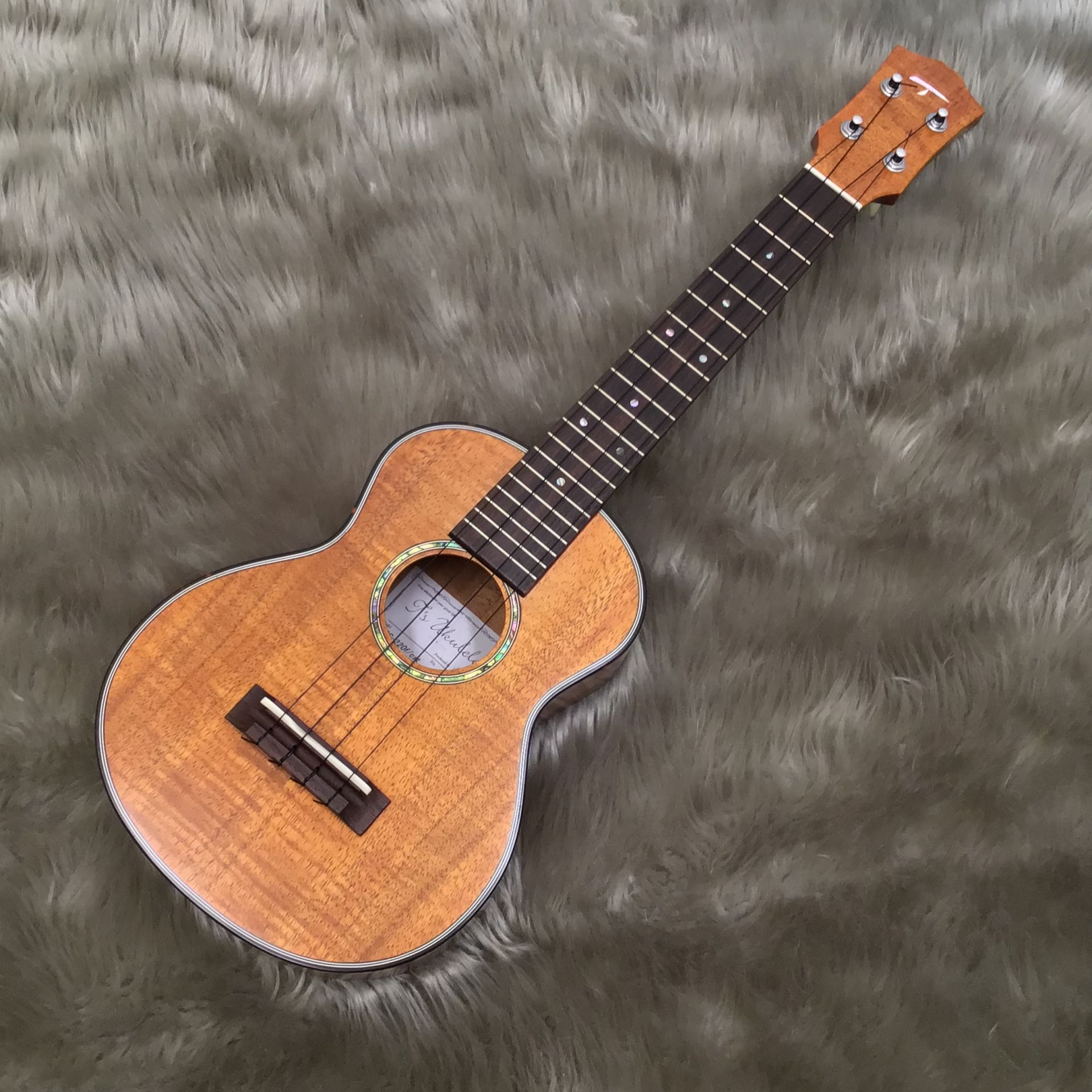 【希少】T's Ukulele ティーズ ウクレレ SD-100 高橋信治氏制作