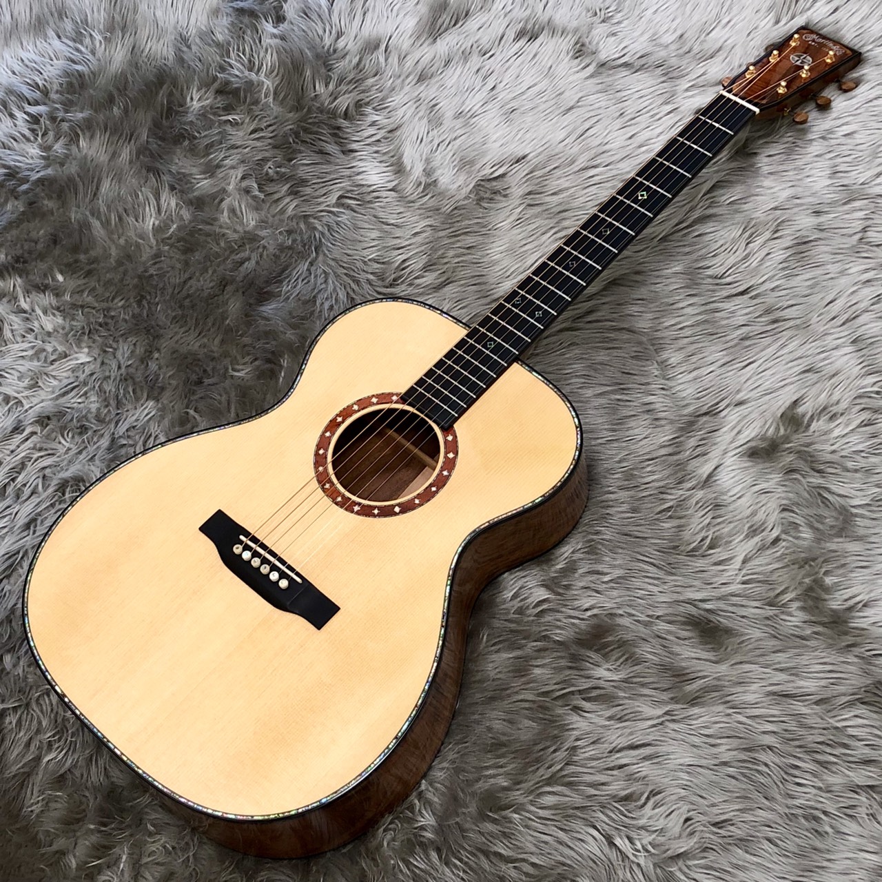 【アコースティックギター】世界50本限定！Martinの激レアな1本がお求めやすくなりました！超美品にて展示中！