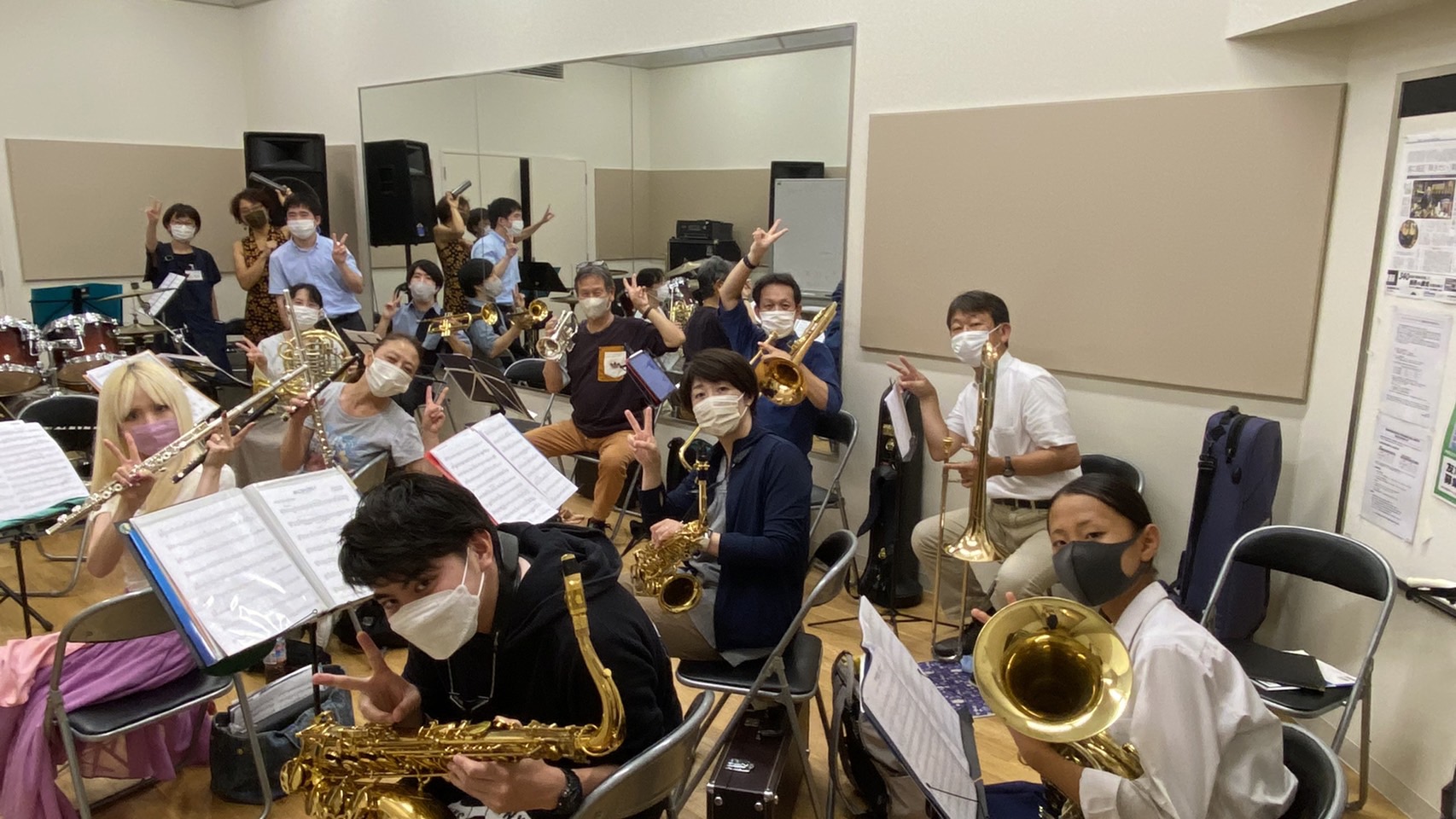エキスポ吹奏楽団担当の杉浦です！参加してくださる皆さまが楽しめる時間となるよう元気に開催してまいります！よろしくお願い致します♪ 初心者の方も大歓迎です♪見学も可能ですので、ぜひご興味のある方はお気軽にお声がけください！ ※エキスポ吹奏楽団では人数制限や消毒などの感染対策を行いながら開催しております […]