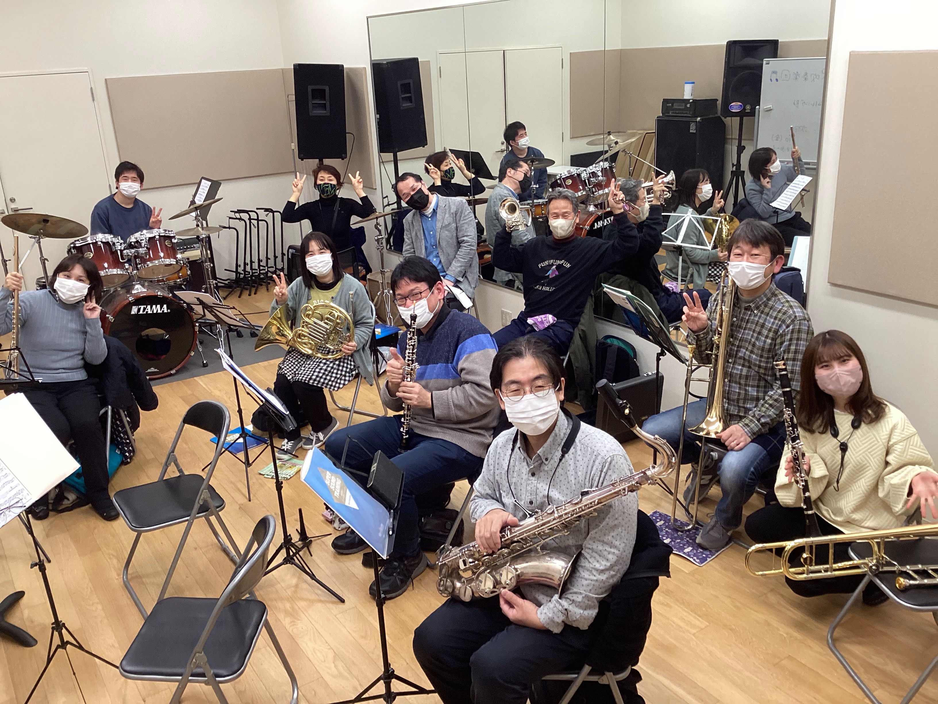 2月23日（木・祝）に開催しましたエキスポ吹奏楽団のレポートです！ エキスポ吹奏楽団の杉浦です。参加してくださる皆さまが楽しめる時間となるよう頑張っていきます。 初心者の方も大歓迎です♪ 見学も可能なので、是非ご興味のある方はお気軽にお声掛けください！ ※エキスポ吹奏楽団では、人数制限や消毒などの感 […]