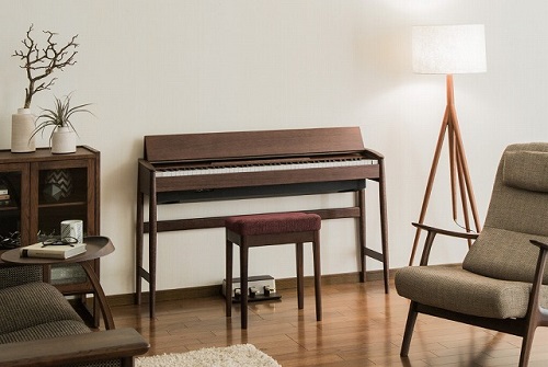 *ローランド×カリモクによる美しく、こだわりのつまった電子ピアノ 人気家具メーカー「カリモク」と電子楽器メーカーの中でも電子ピアノに定評のある「ローランド」がコラボレーションし、今までにない、天然木を活かした新しいデザインの電子ピアノが誕生しました。]]日本の職人によって作られたこだわりが詰まった電 […]