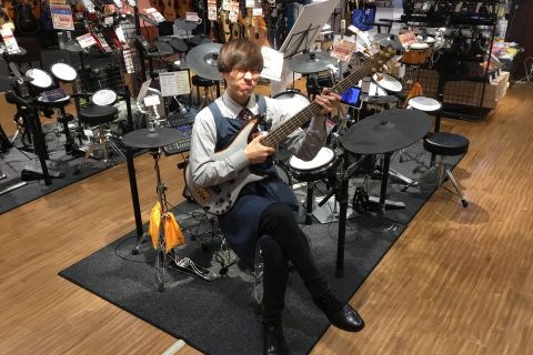 スタッフ写真 大吉