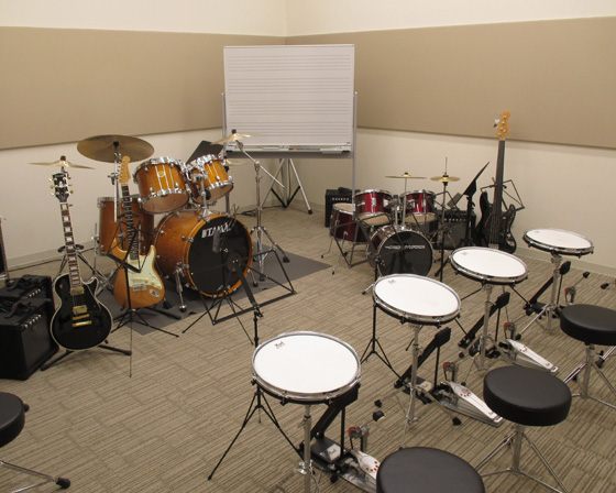 島村楽器ららぽーと富士見店　レンタルルーム　スタジオ　練習室　ドラム