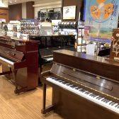 ヤマハの中古アップライトピアノが入荷しました！