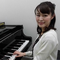 皆様、こんにちは！音楽教室講師インタビューです！7回目の今回はピアノ講師、三浦　藍子です。 **まずは、講師の紹介です！ 三浦　藍子(みうら　あいこ) 火曜日に開講しています。 [https://www.shimamura.co.jp/shop/fukuoka-a/koushi/20151121/2 […]