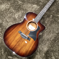 型番：224ce-Koa DLX<br />
価格：￥246,400(税込)