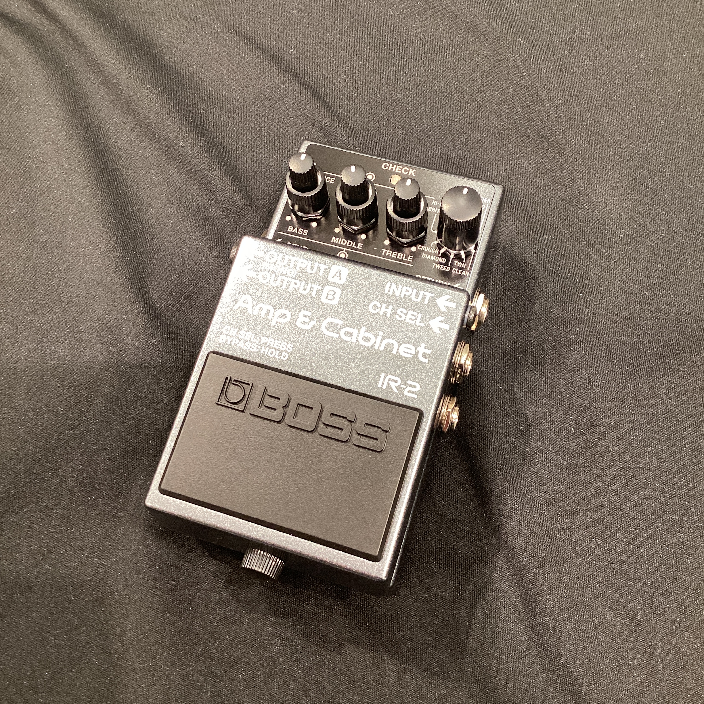 BOSSIR-2 Amp&Cabinet