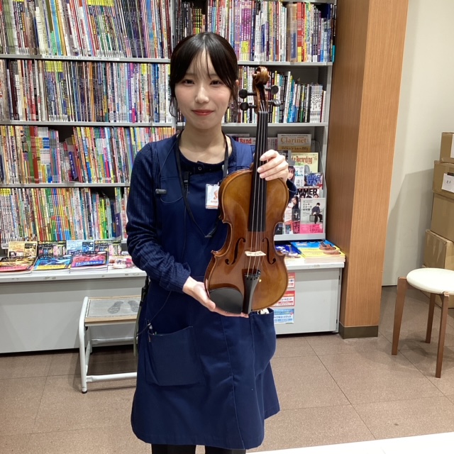 島村楽器イオンモール福岡店 弦楽器担当原口(はらぐち)