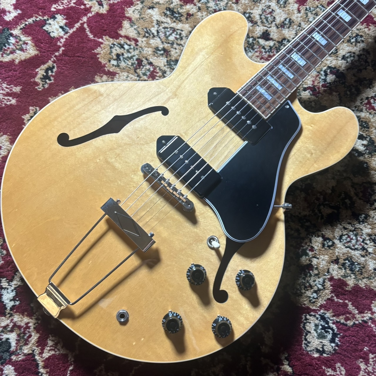 GibsonES-330