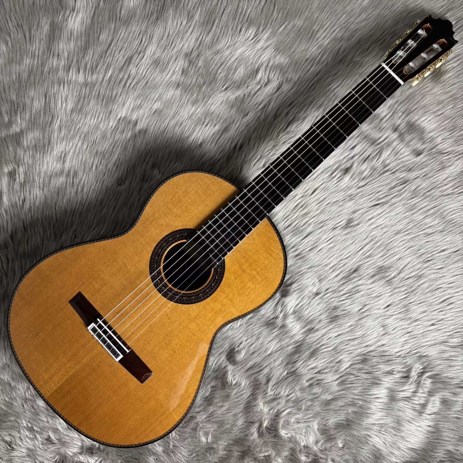 Vicente CarrilloGabriala II/C