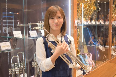 スタッフ写真 管楽器・STC・楽譜・ファンシーグッズ 藤原