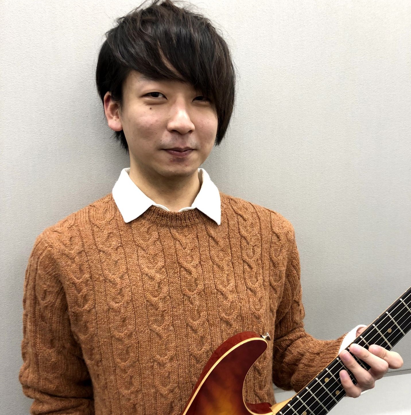 【福岡市 ギター教室】エレキギターコース／アコースティックギターコース／キッズギターコース講師：中田 大亮