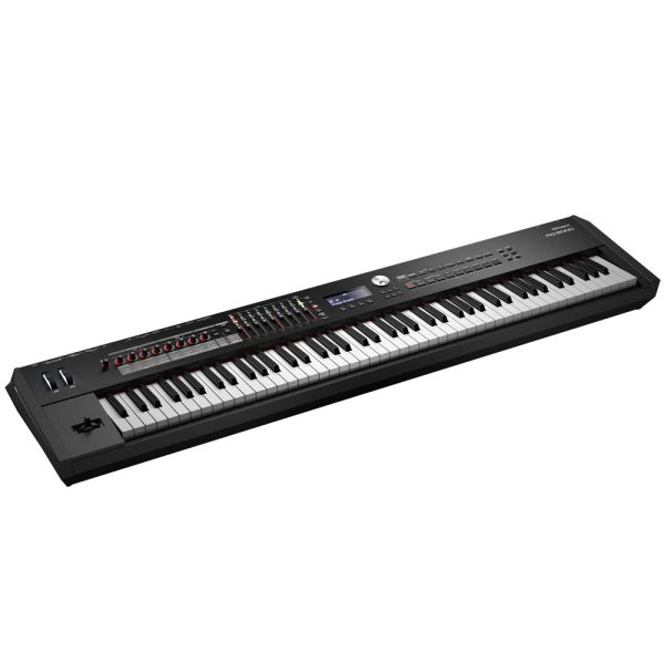 Roland　RD-2000 ステージピアノ<br />
販売価格￥275,000 (税込)