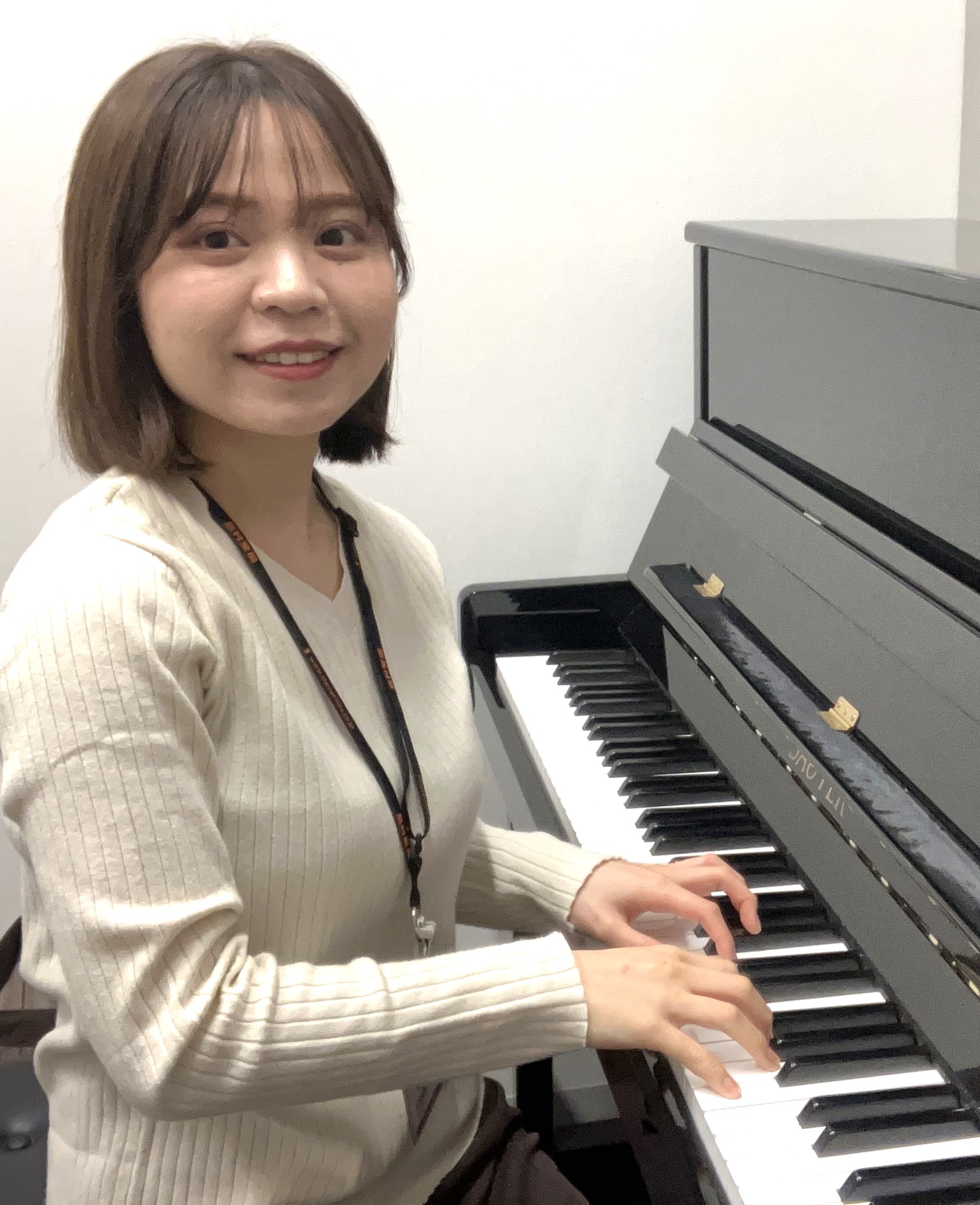 ピアノインストラクター永野　智美