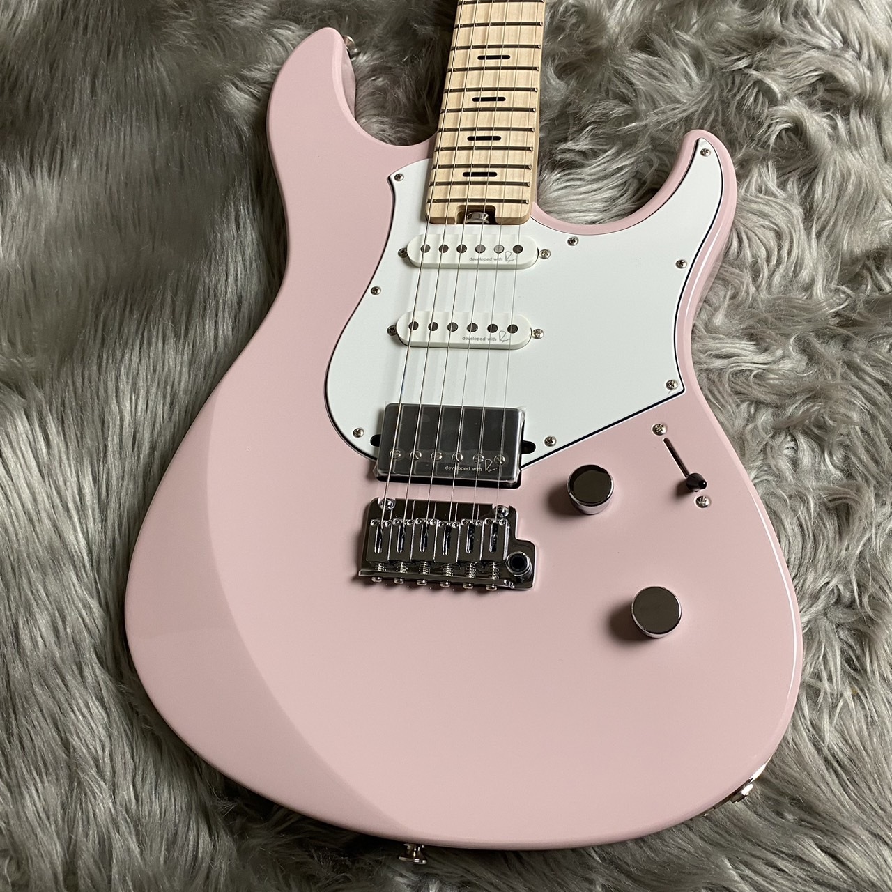 YAMAHAPACIFICA Standard Plus 12M (ASH PINK)