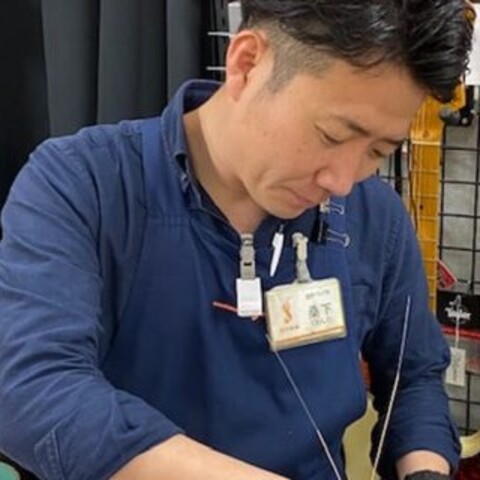 ギター上級アドバイザー ギターエイド桑下(くわした)