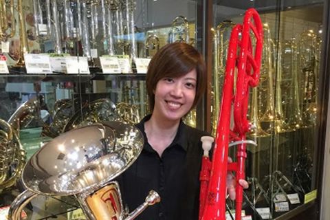 スタッフ写真 管楽器・管弦楽器中古全般 田中