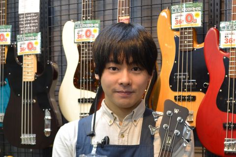 スタッフ写真 ギターアクセサリー 長沼