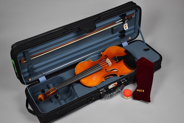 *AntonPrell No.3StradSet　バイオリンのご紹介 アントン・プレルは、最高の素材から最高品質の仕様に製作される完全手作りのバイオリンです。最終仕上げには経験豊富なマイスターの手を通過し、その絶妙な手作業でニス塗りが施され、1挺ずつ非常に美しく丁寧にフィニッシュされます。]]こちら […]