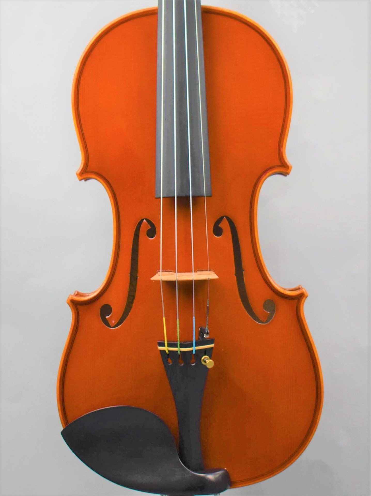 *Nikola Nikolov 2019 ヴァイオリン のご紹介 数々のコンクールで受賞するブルガリア出身のNikola Nikolov(ニコラ・ニコロフ)が製作したヴァイオリン。Guarneriをモデルに製作しておりパワフルで豊かな音色が特長。ぜひ一度弾いてみてください。]]製作証明書付属。 |* […]