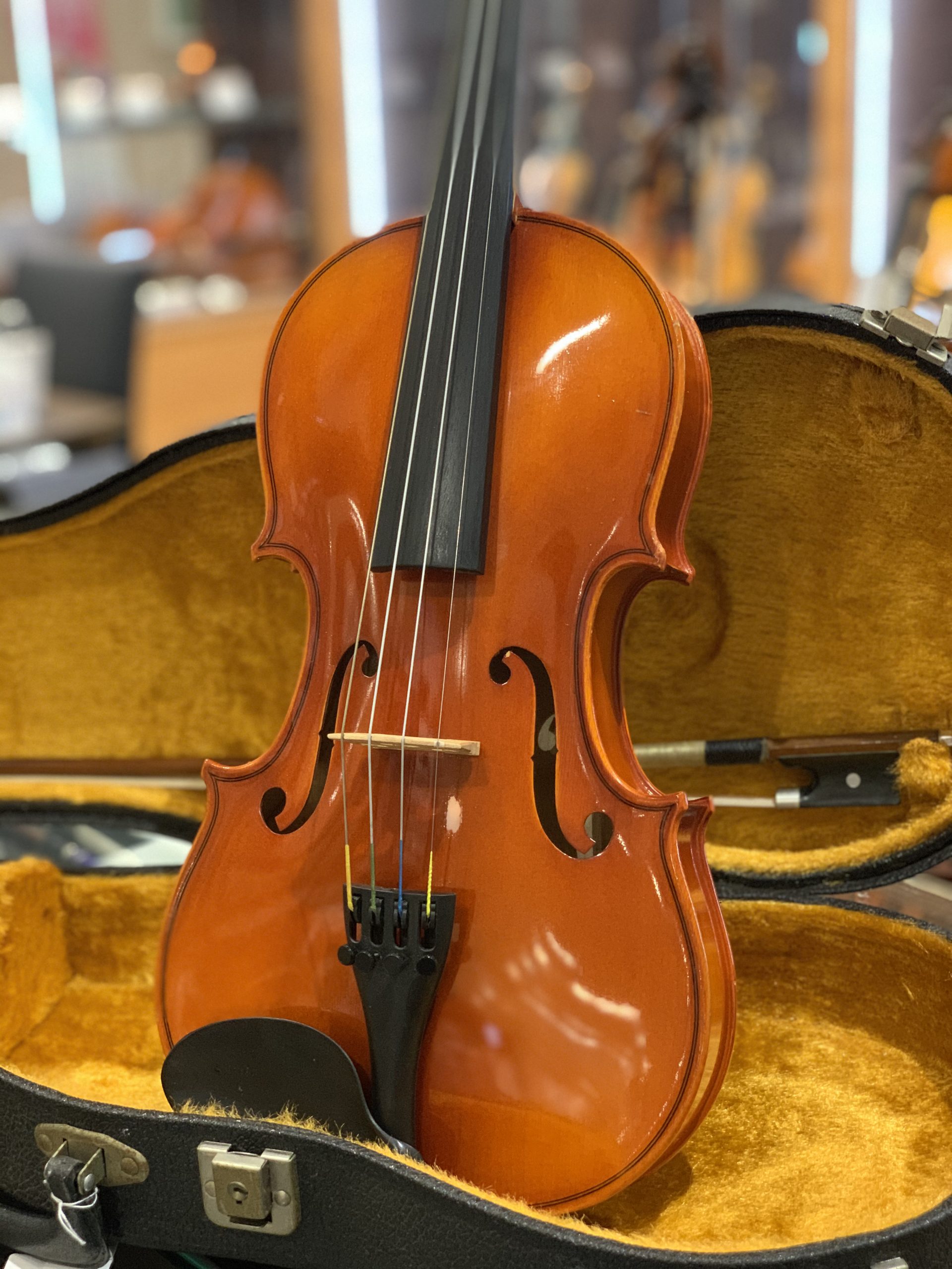 *中古ヴァイオリン入荷のご案内 [https://www.shimamura.co.jp/shop/fukuoka/winds-strings/20171115/12::title=] **SUZUKI(スズキ) No.280 3/4サイズ スズキNo.280 3/4サイズを買取りさせて頂きました。 […]