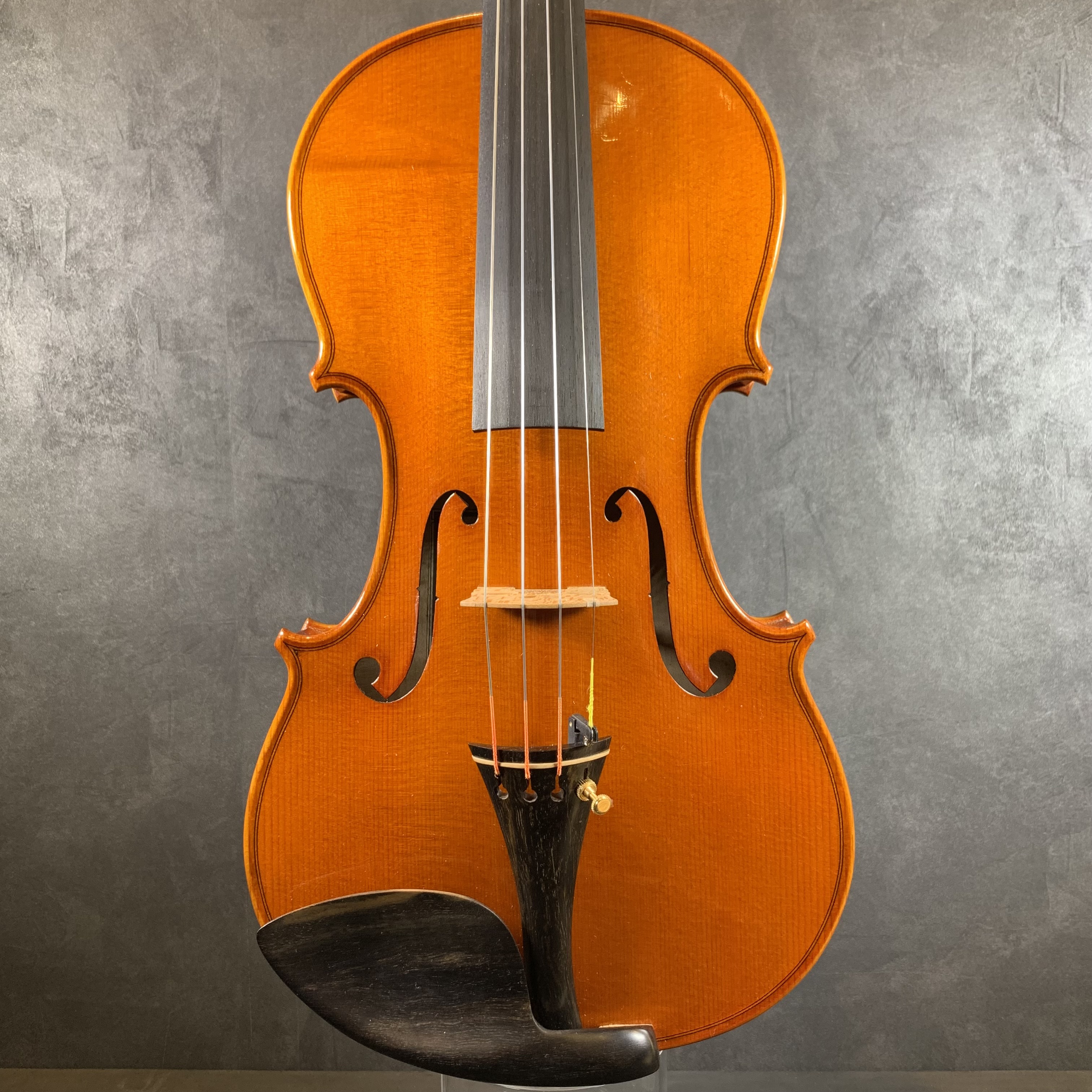 CONTENTSL.Locatelli(ロレンツォ・ロカテッリ),Italy - Cremona,2021弦楽器技術者紹介弦楽器アドバイザー紹介お問い合わせL.Locatelli(ロレンツォ・ロカテッリ),Italy - Cremona,2021 弦楽器技術者紹介 岩田屋福岡店の弦楽器は入荷検品・納 […]