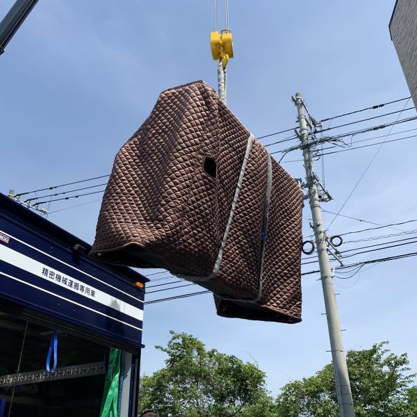 上へ上へと浮かびます