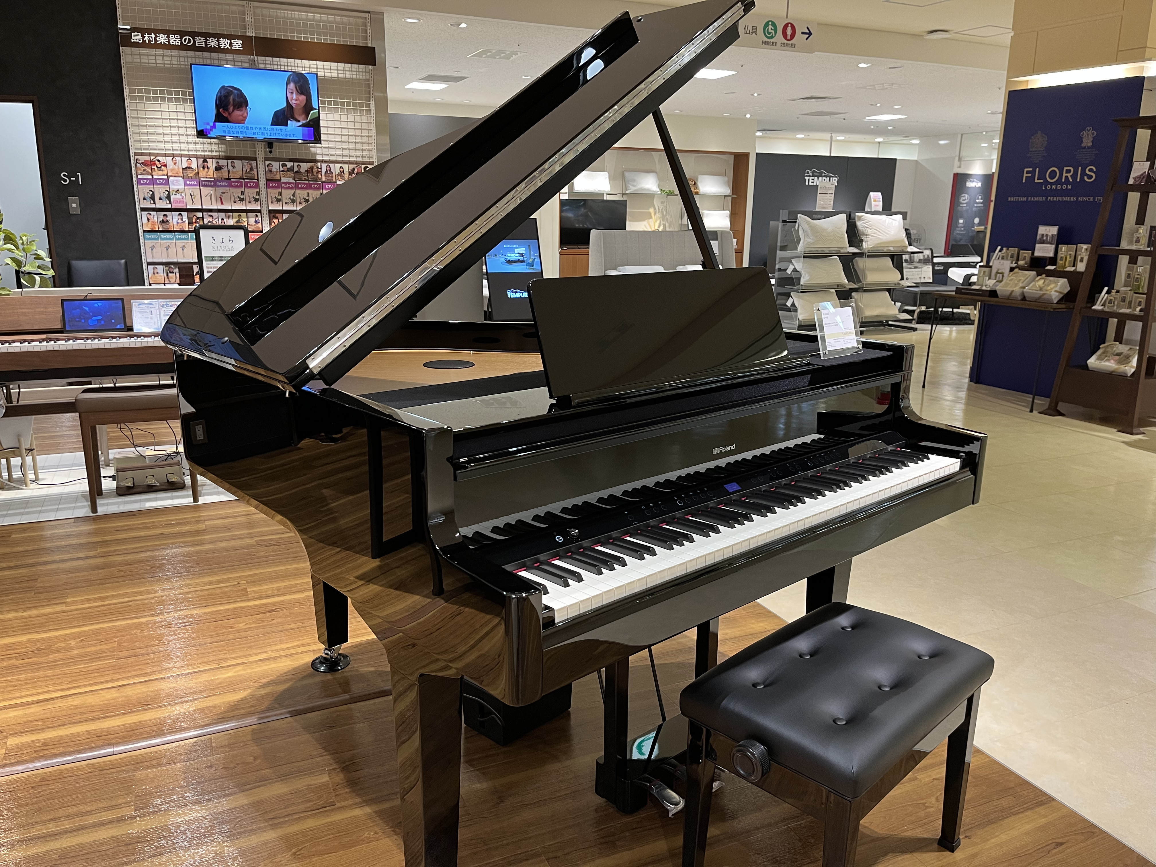 CONTENTS展示ハイエンド電子ピアノラインナップ中古電子ピアノ取り扱い店舗のご紹介お問い合わせ展示ハイエンド電子ピアノラインナップ 中古電子ピアノ取り扱い店舗のご紹介 島村楽器イオンモール福岡店では、福岡県内で唯一中古の電子ピアノを展示しております。お気軽にお問合せ下さい。 お問い合わせ 担当： […]