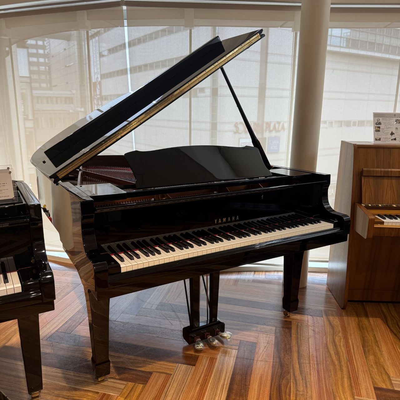 YAMAHA（ヤマハ）C2 2010年製（中古）