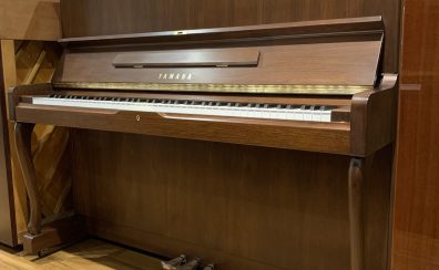 【中古アップライトピアノ】YAMAHA W110BC 1983年製