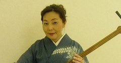 CONTENTSプロフィール講師へのインタビュー演奏動画お申し込み・お問い合わせプロフィール 福岡市出身幼少の頃より父、安武慶吉に生田流筝曲を師事20絃筝創者、野坂惠子（二代目野坂操壽）の内弟子として上京、地歌三絃を、初代野坂操寿に師事。NHK邦楽技能者育成会30期卒業後、日本音楽集団に入団。 NH […]