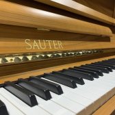 【展示アップライトピアノ紹介】SAUTER(ザウター) UP114Premiere チェリーサテン仕上げ