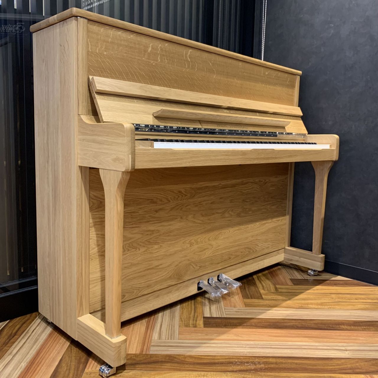 新品アップライトピアノWILH.STEINBERG S117