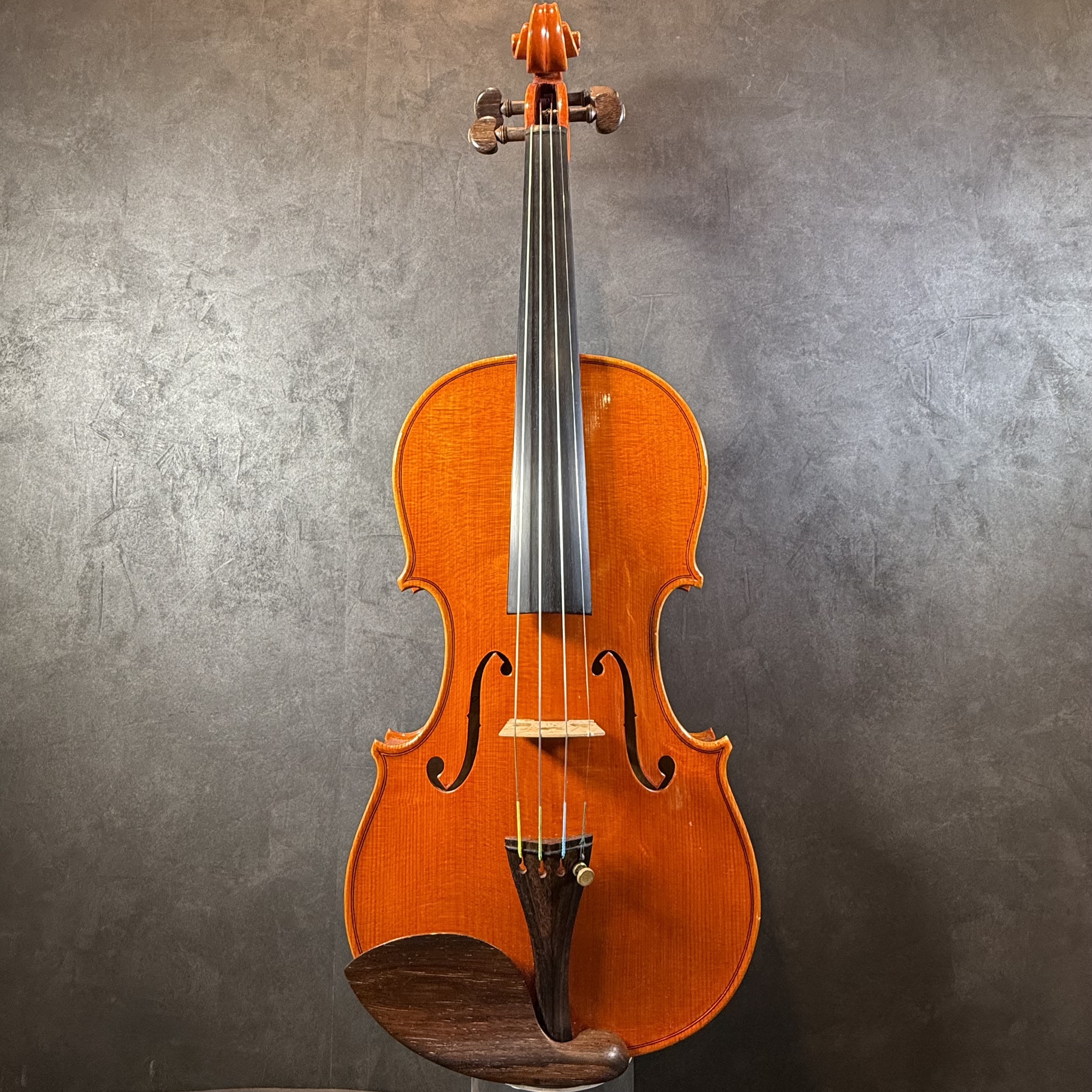 CONTENTSlabel G.Scalmati(ジョルジオ・スカルマーティ ラベル) , Italy 2022リペアマンによる安心のアフターサポート弦楽器アドバイザーが楽器選びをサポートお問い合わせlabel G.Scalmati(ジョルジオ・スカルマーティ ラベル) , Italy 2022 リ […]