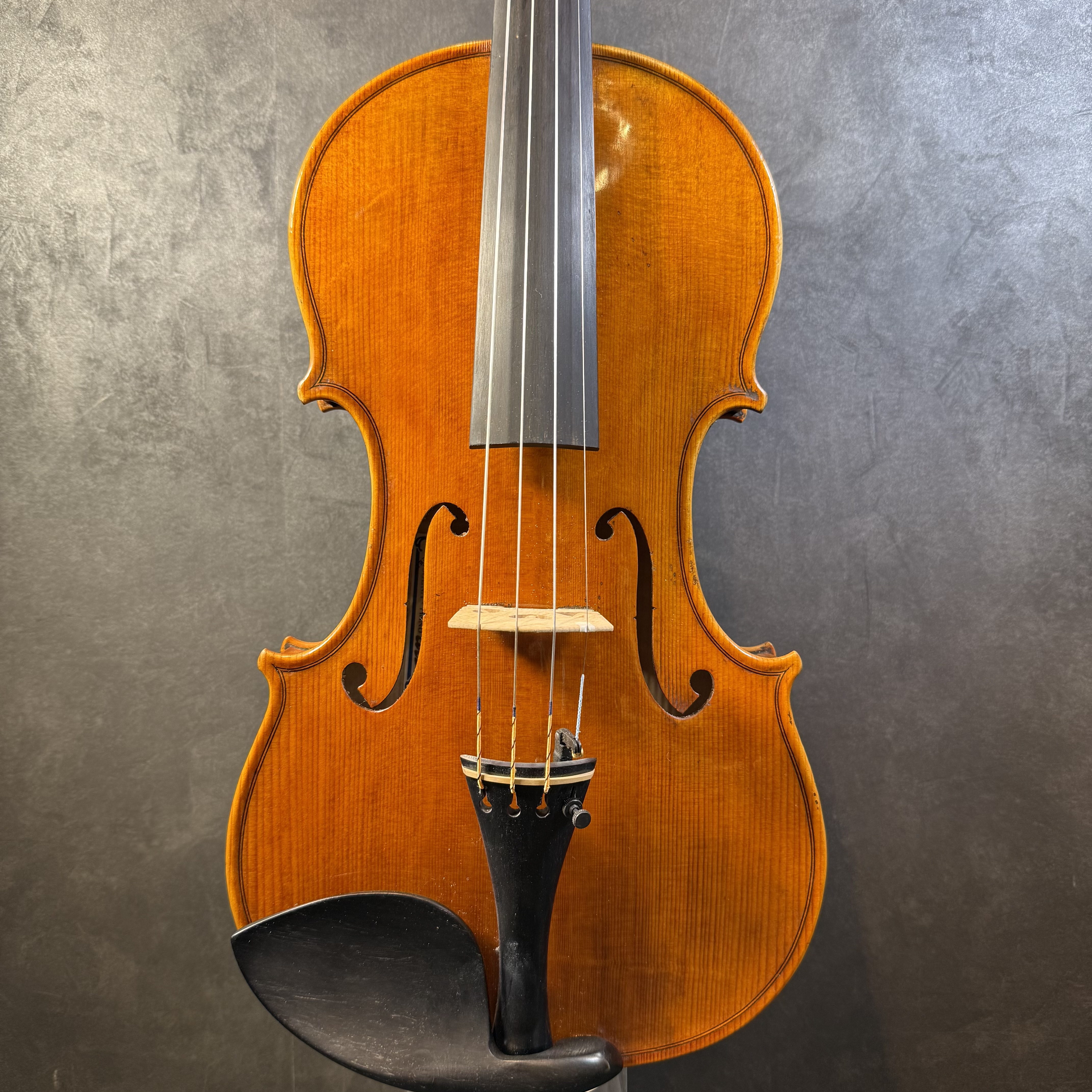 CONTENTSMarcello Bellei(マルチェロ・ベッレイ)工房製　2025年製 ヴァイオリン　紹介リペアマンによる安心のアフターサポート弦楽器アドバイザーが楽器選びをサポートお問い合わせMarcello Bellei(マルチェロ・ベッレイ)工房製　2025年製 ヴァイオリン　紹介 リペア [&hellip;]