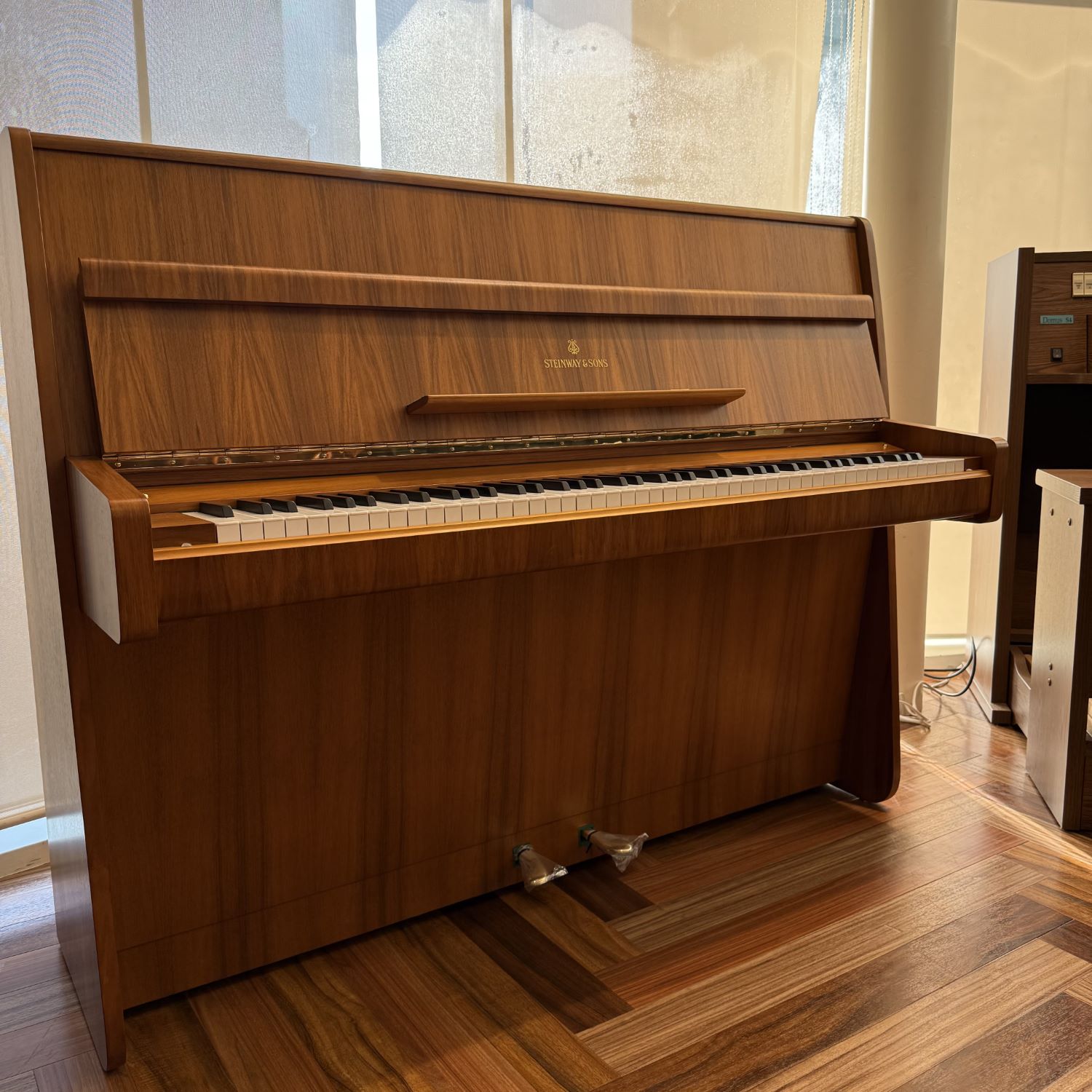 STEINWAY（スタインウェイ）Z型 1960年製（中古）