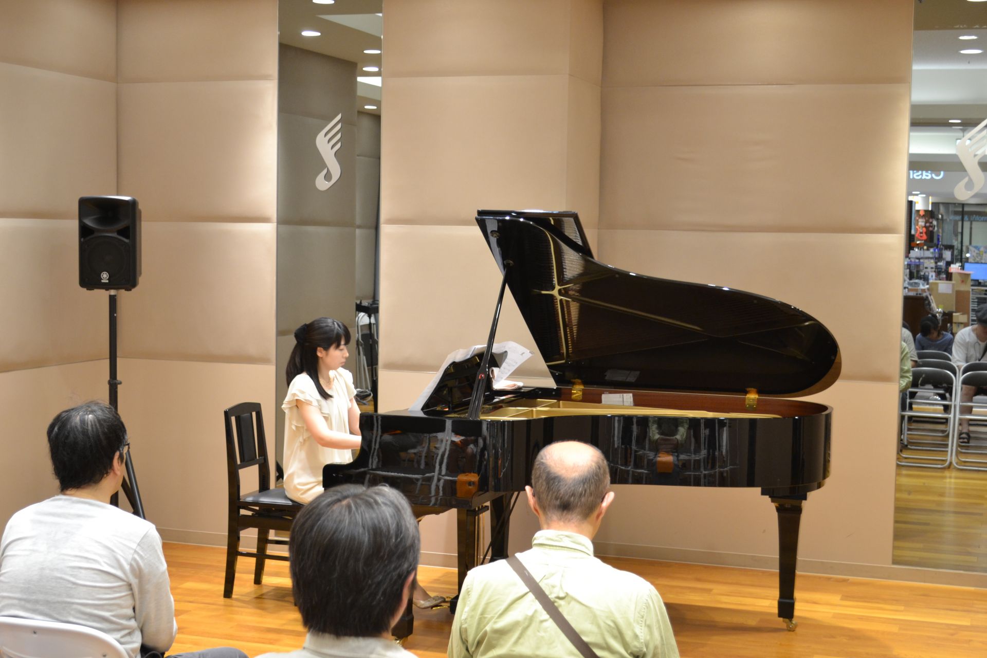 *当日の様子をご紹介します！ こんにちは。]]島村楽器 南船橋店 ピアノインストラクターの[http://www.shimamura.co.jp/funabashi/index.php?itemid=200565::title=野坂]です。]]5月20日日曜日、店内奥にございます「みなふな音楽ホール […]