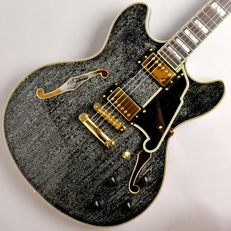 目を惹く”Black Dog”フィニッシュ！D'Angelico Excel DC Black Dog