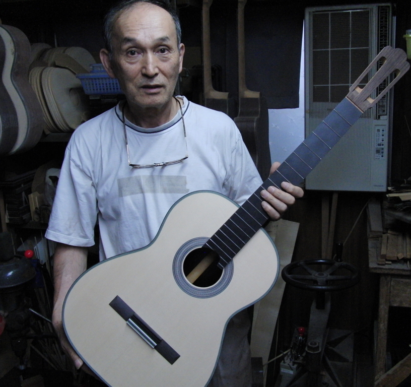 クラシックギター製作家西野春平(にしのしゅんぺい)