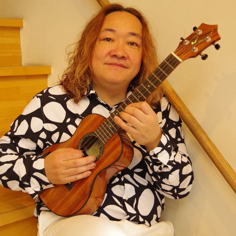 プロウクレレ奏者JazzoomCafe（ジャズームカフェ）