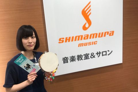 スタッフ写真 ウクレレ・バイオリン・ファンシー文具 武藤