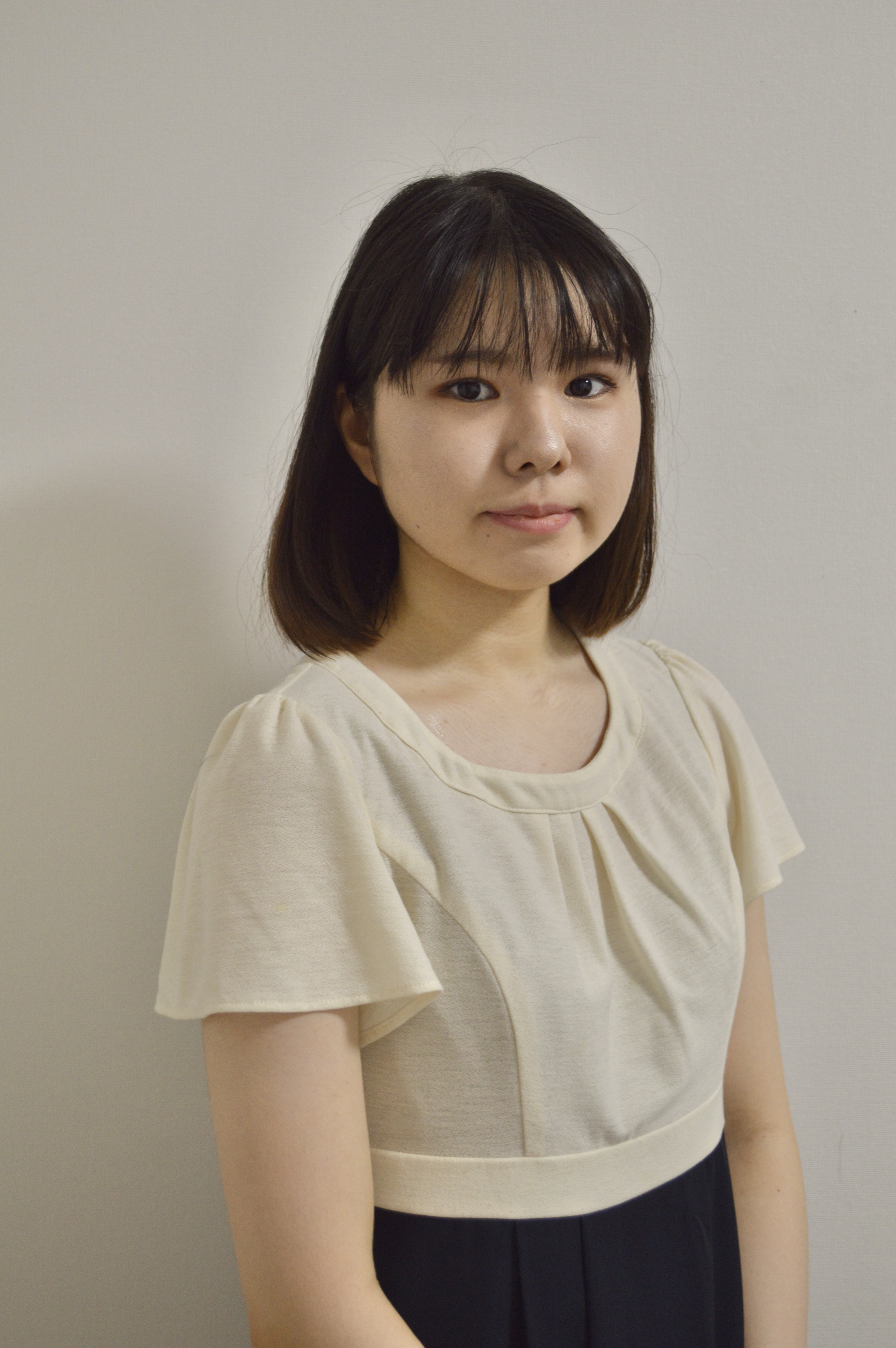 **宇野　夕梨（うの　ゆり）　担当曜日:日曜日 ***講師プロフィール 3歳よりピアノを始める。女子高等学校音楽家、桐朋学園大学音楽部を卒業。これまでにピアノを落合絢子、石岡久乃、小林五月、朴久玲の各氏に師事。市内額を恵藤久美子、松谷園子の各氏に師事。 ***講師より一言 初心者でも丁寧にレッスンい […]