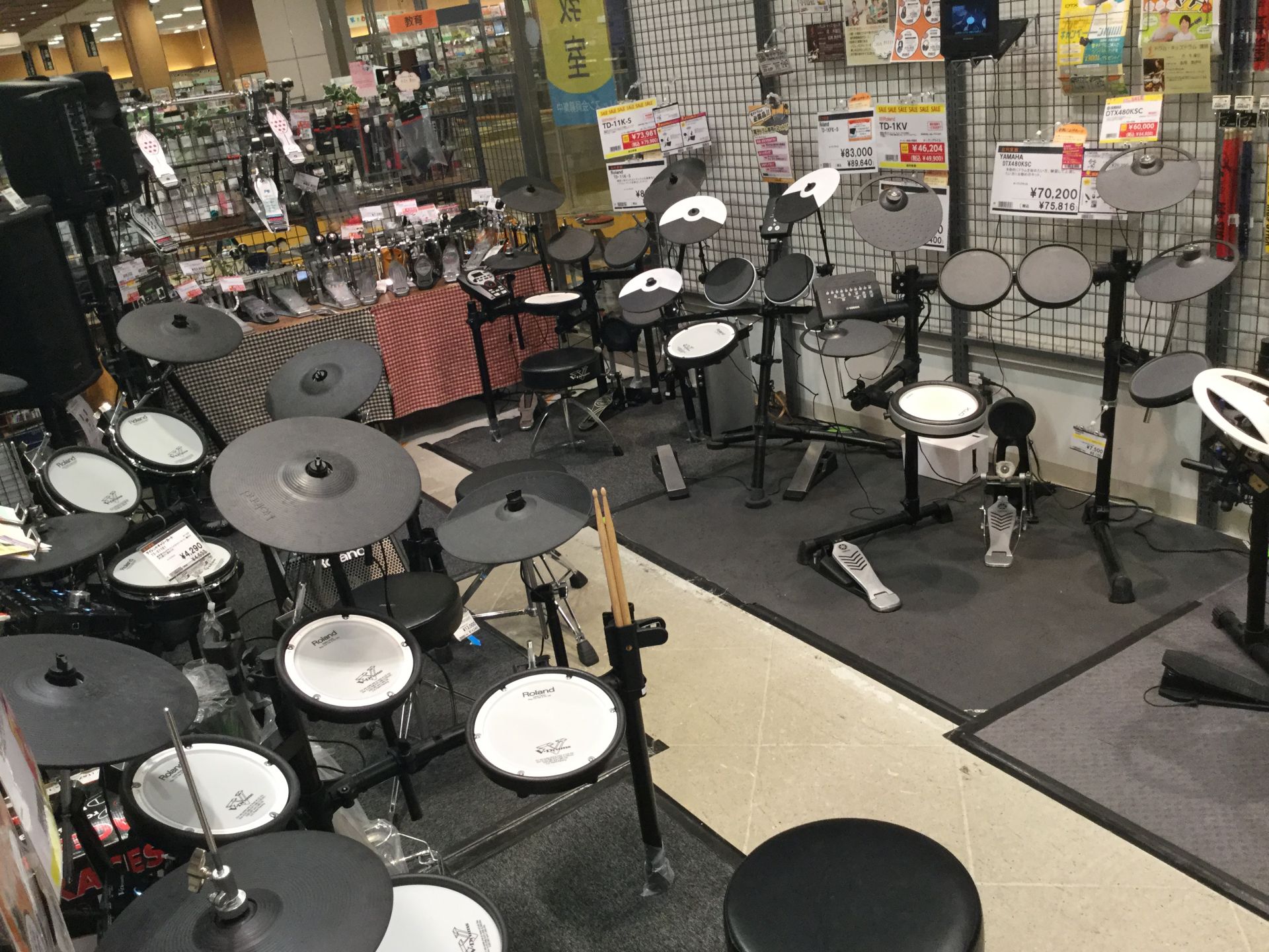 10 25 更新 特集ページ 自宅でドラムを始めたい人向け 電子ドラム選び方ガイド モレラ岐阜店 店舗情報 島村楽器
