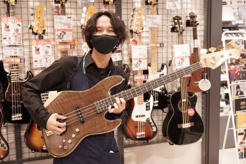 スタッフ写真 レジ 川瀬