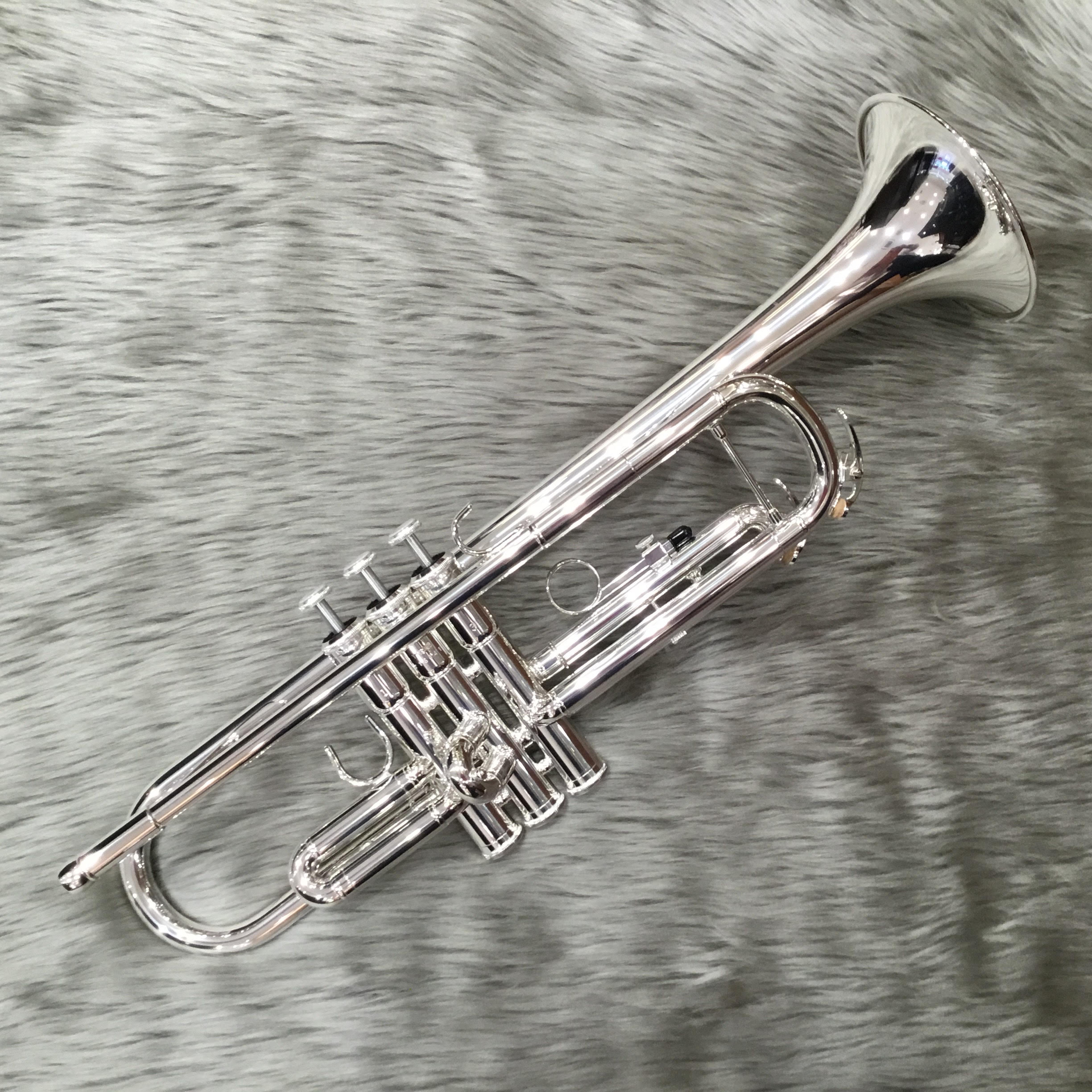 トランペットYTR-3335s