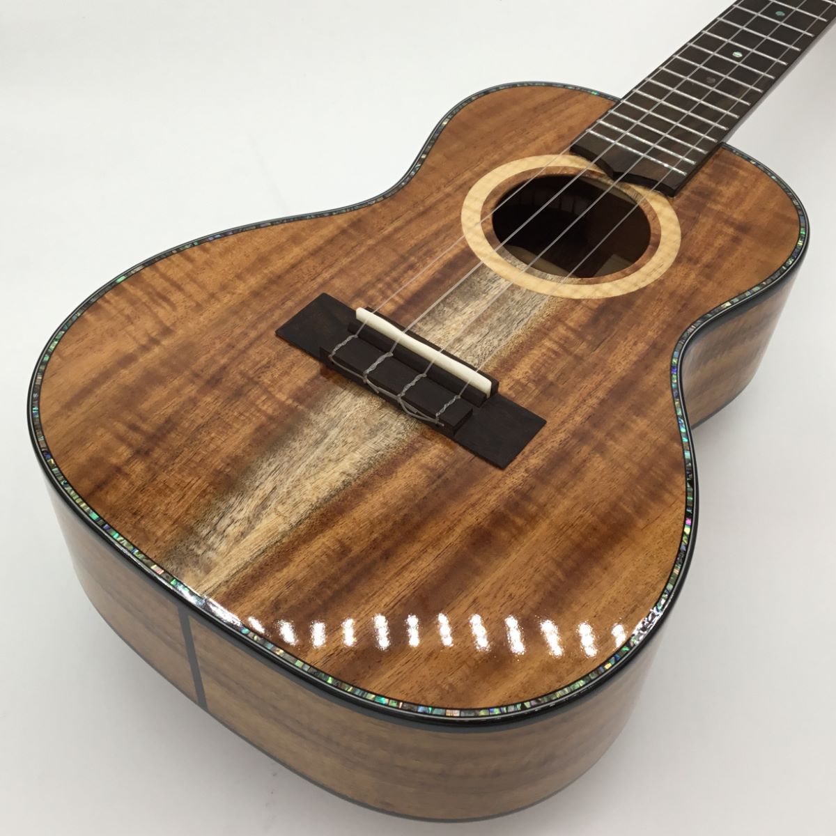 Uma Ukulele　UK-30SC EVOUK-30SC EVO