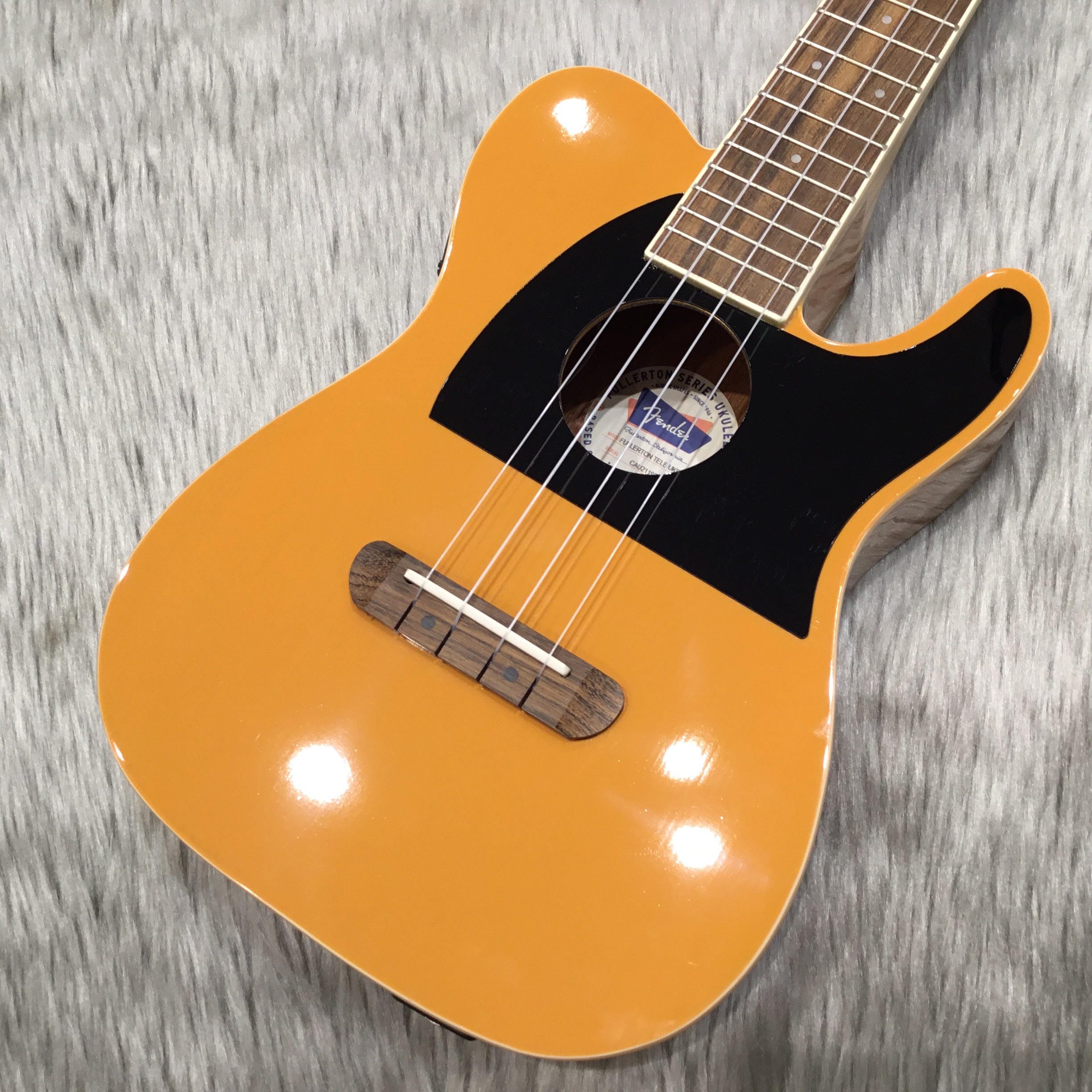 Fender Fullerton Tele Uke/BTBFullerton Tele Uke/BTB