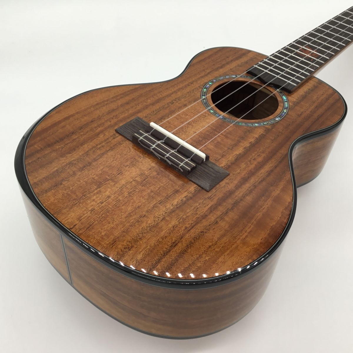 Uma Ukulele　UK-35SCUK-35SC