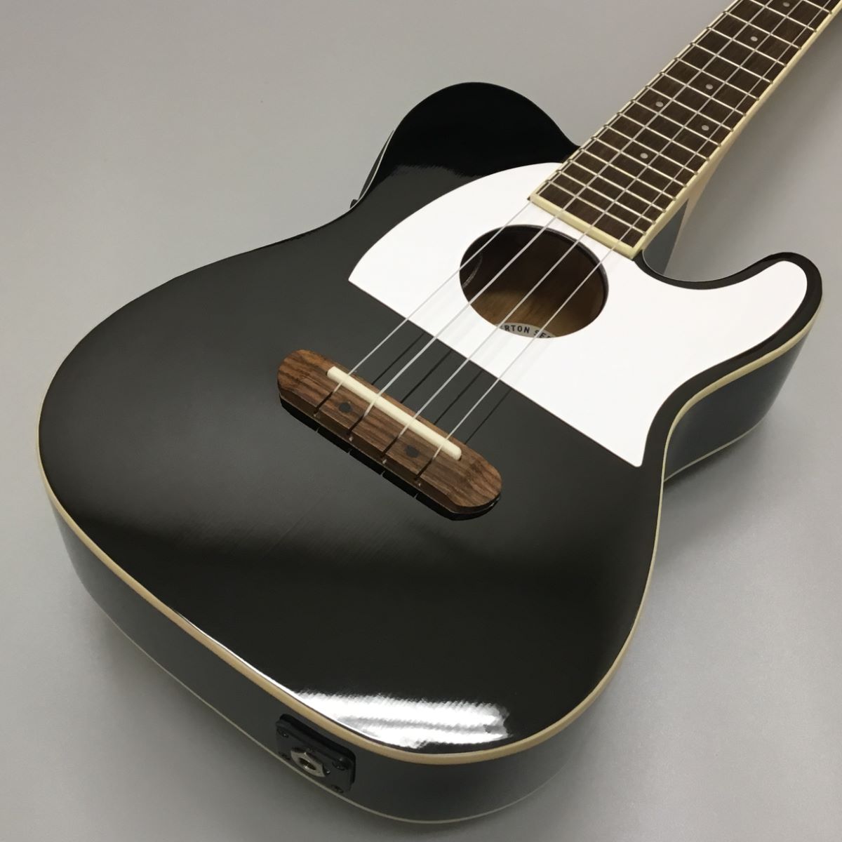 Fender Fullerton Tele Uke/BKFullerton Tele Uke/BK